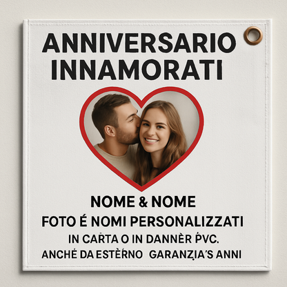 GLOBAL STRISCIONE FONDALE ANNIVERSARIO - INNAMORATI CON FOTO E NOMI PERSONALIZZATI - IN CARTA O IN BANNER PVC ANCHE DA ESTERNO GARANZIA 5 ANNI - 02 dettaglio personalizzazione