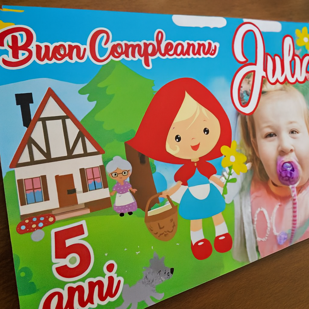 GLOBAL STRISCIONE FONDALE COMPLEANNO - Cappuccetto Rosso - STRISCIONE PERSONALIZZATO IN CARTA O IN BANNER PVC ANCHE DA ESTERNO GARANZIA 5 ANNI - 02 dettaglio personalizzazione