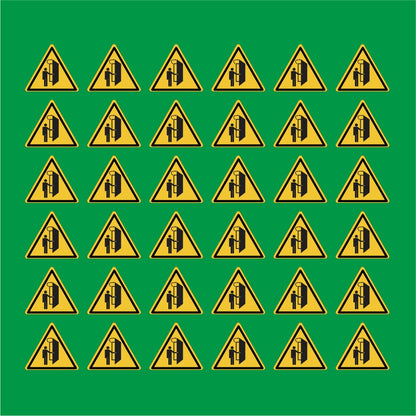 PACCO DA 6 KIT DI 6 ADESIVI TRIANGOLARI - La porta si apre nella vostra direzione - Pittogramma ISO 7010 Con Stampa Diretta U.V.