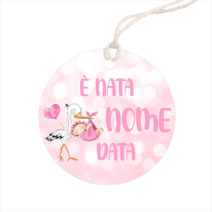 GLOBAL Bigliettini Bomboniera per Nascita Personalizzato - CICOGNA BIMBA MOD. 2 - Bigliettini Bomboniera con piega, Bigliettini Bomboniera tondo, Personalizzati con Nome e Data, MADE IN ITALY
